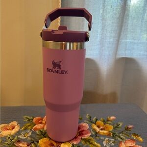 Stanley THE ICEFLOW™ FLIP STRAW TUMBLER | 30 OZ